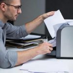 Частота уничтожения корпоративных архивов: когда пора избавляться от бумаг